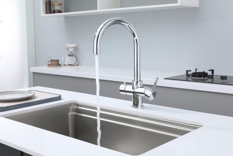 Innovative Water-Saving Technologies in Kitchen Taps